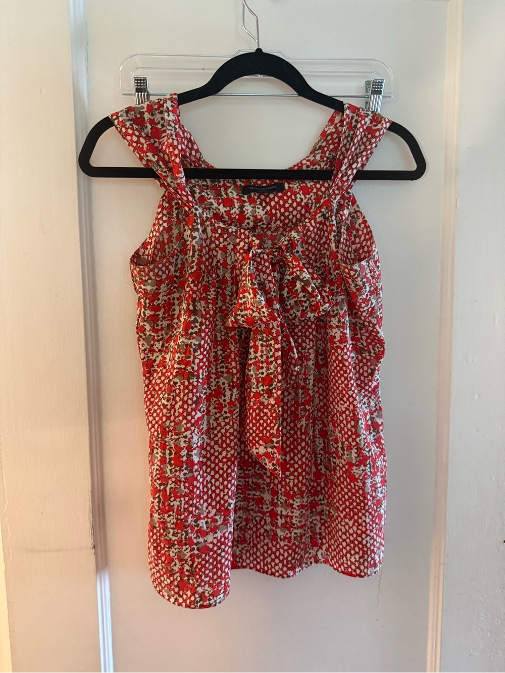 Banana Republic Red Floral Tie-Front Sleeveless Blouse